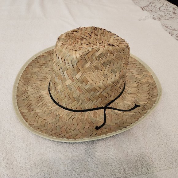 Unisex big tall straw hat with decorative thin black cord tie - Picture 1 of 4